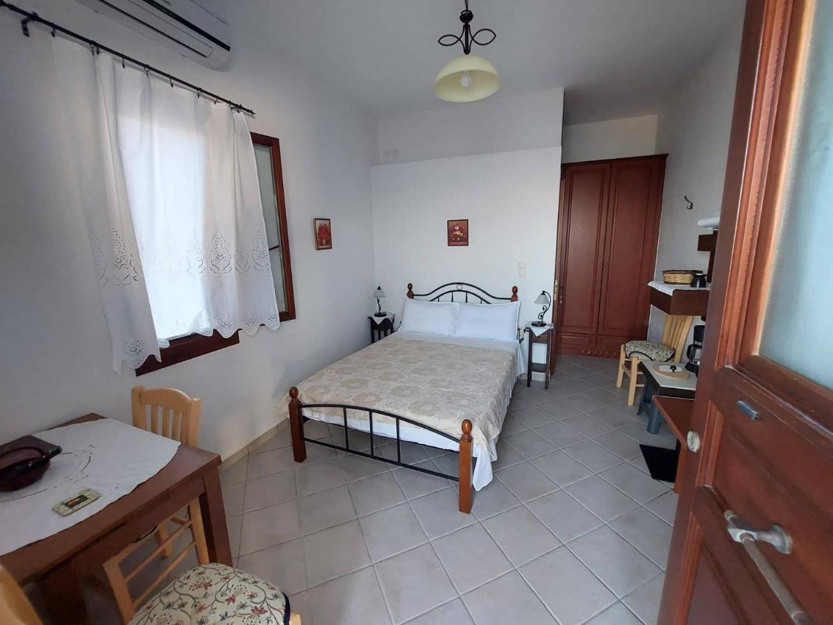 Villas El Paradiso Kouroupi ภายนอก รูปภาพ